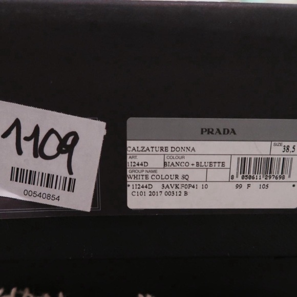 Women’s Vintage Prada Woven Pumps
